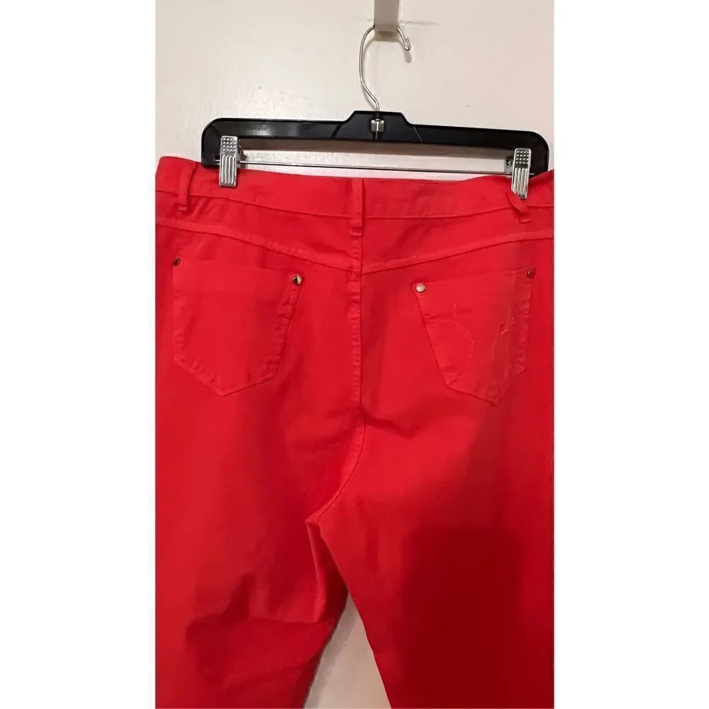 Marble Women's Mid Rise Capri Pants Dark Wash Stretch Casual Red Size 12